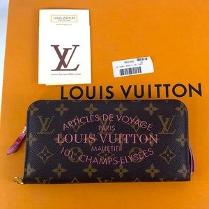 W/ RECEIPT 🌸 RARE 🌸 INSOLITE LARGE WALLET